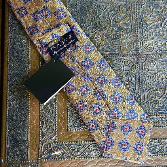 Jos A Bank tie metallic gold NWT diamond pattern silk luxury Signature - Picture 9 of 9